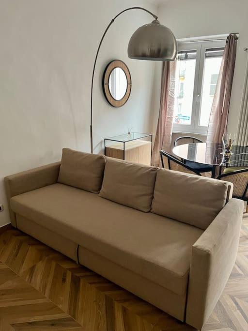 Casa Sassari - Vicino Porta Susa F.S. Turijn Buitenkant foto